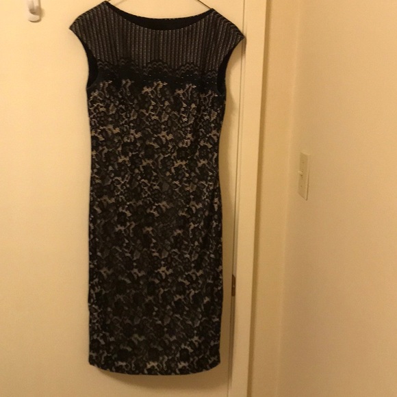 Maggy London Evening Dress. - Picture 1 of 3